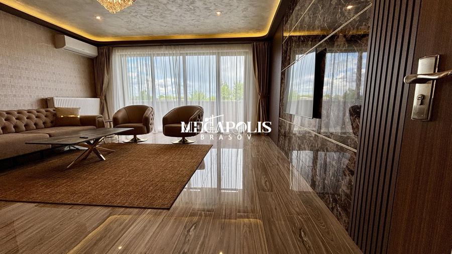 Apartament cu 4 camere în Tractorul