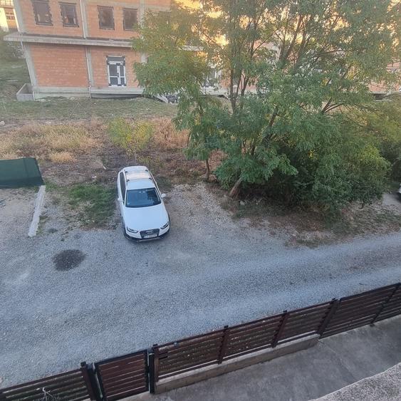 Casă cu 4 camere în Florești