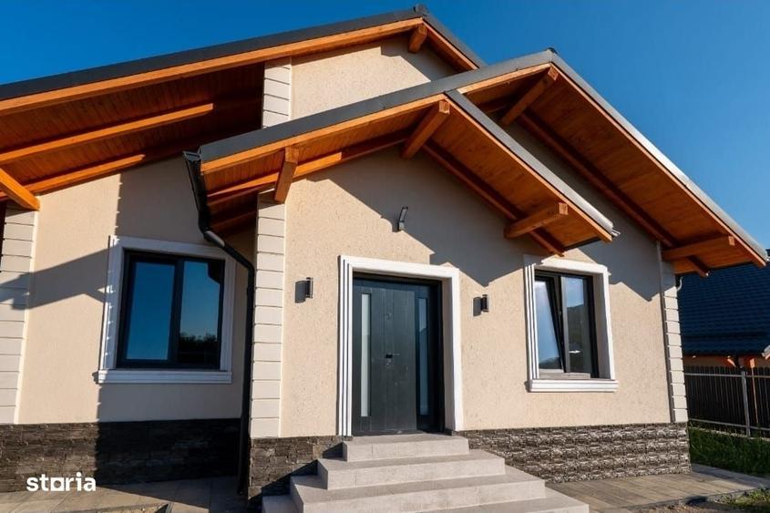 Casă cu 3 camere cu Teren 380 Mp în Hemeiuș