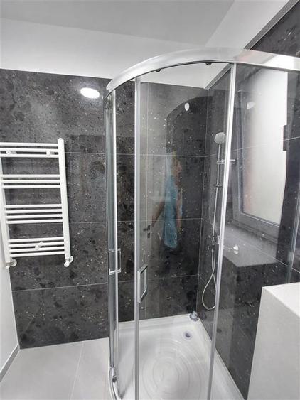 Apartament cu 2 camere decomandat în Serele Vișoianu