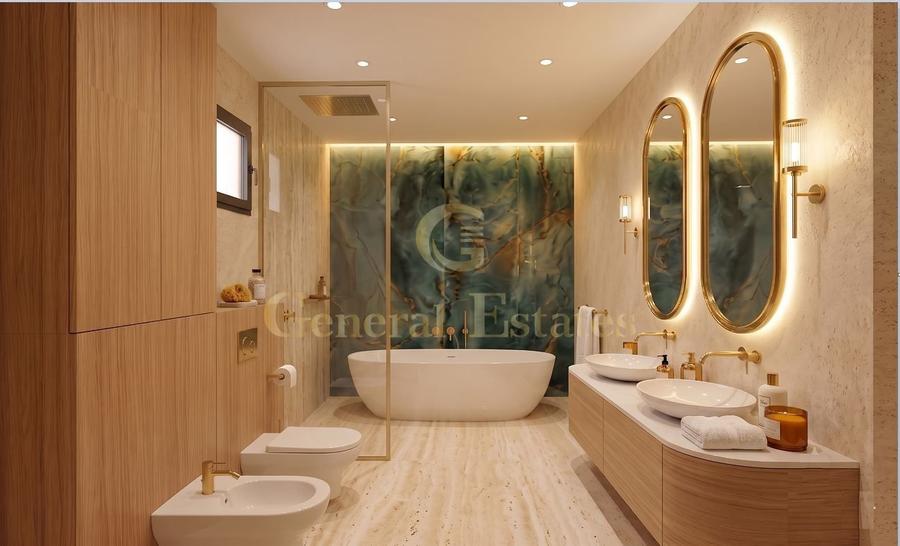 Casă individuală cu 7 camere cu Piscina în Central
