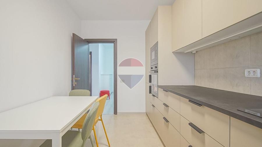 Apartament cu 2 camere decomandat, mobilat în Sânpetru