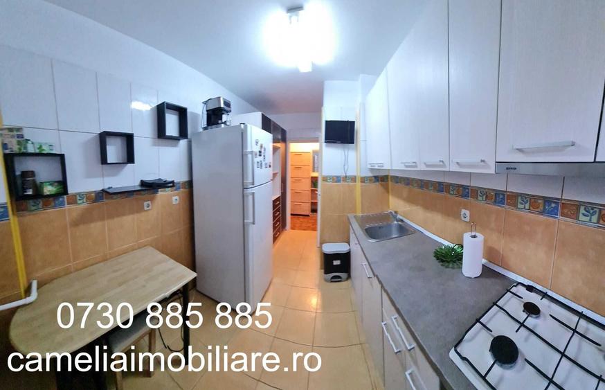 Apartament cu 4 camere semidecomandat în Gorjului
