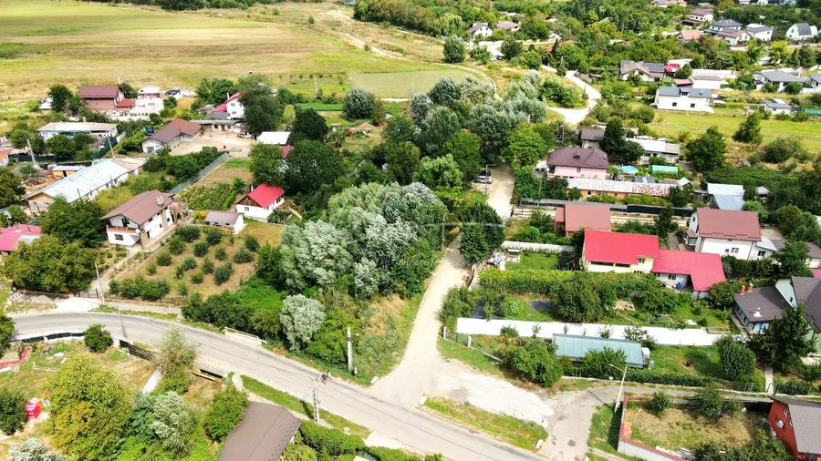 Teren Construcții intravilan de 2688 mp, în Țegheș