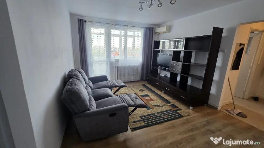 Apartament cu 2 camere semidecomandat în Progresul