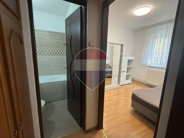 Apartament cu 2 camere de închiriat în zona Electroprecizia - 5