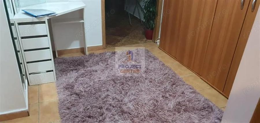 Apartament cu 3 camere decomandat în Ultracentral