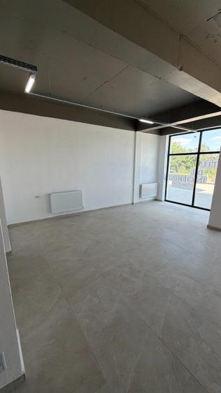 Spațiu comercial, de 69 mp, în Central