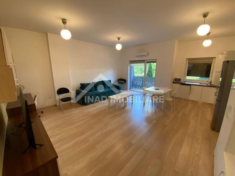 Apartament cu 2 camere semidecomandat, mobilat în Mănăștur