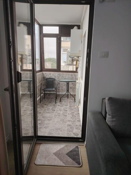Apartament cu 2 camere decomandat în Faleza Nord