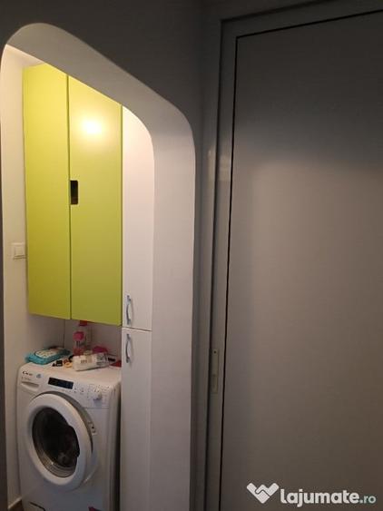Apartament cu 3 camere decomandat în Păcurari