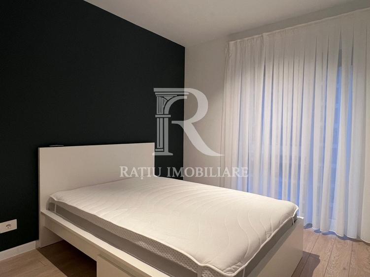 Apartament cu 3 camere decomandat, mobilat în Calea Aradului