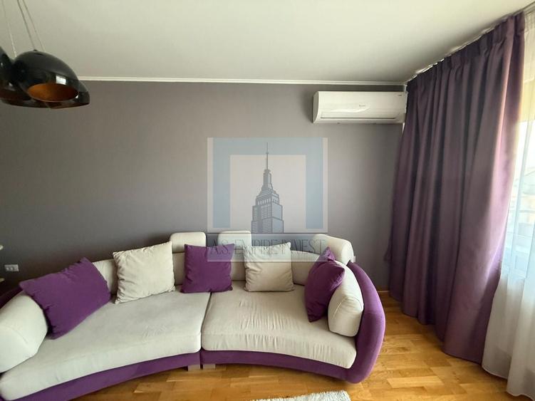 Apartament cu 2 camere decomandat în Tractorul