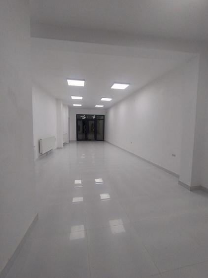 Casă cu 2 camere în Central