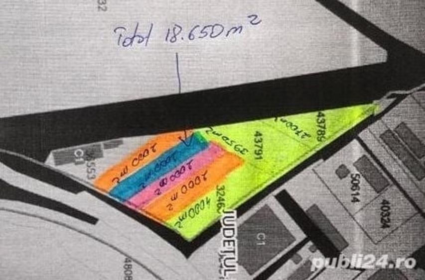 Teren de 18650 mp, în Central