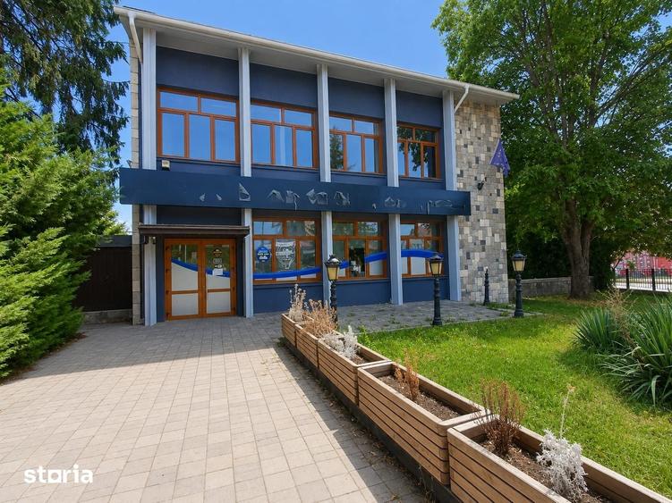 Spațiu comercial, de 100 mp, în Ultracentral