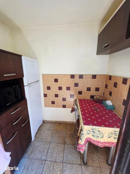 Apartament cu 3 camere decomandat în Vest