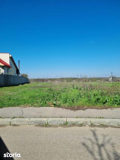 Teren de 452 mp, în Central