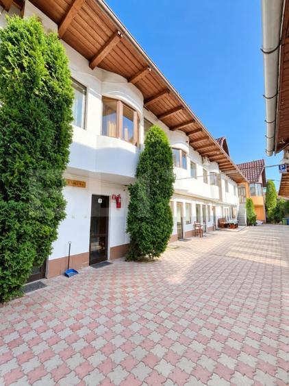 Hotel/Pensiune, de 1,300 mp, în Cornești