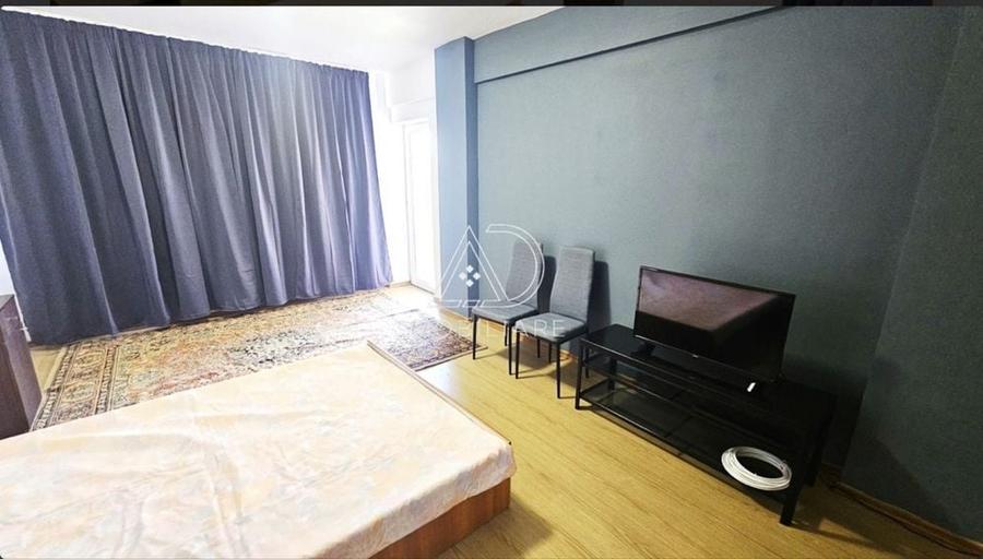 Apartament cu 2 camere decomandat în Narciselor