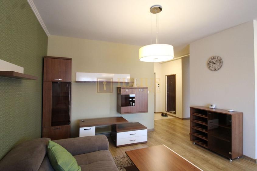 Apartament cu 3 camere semidecomandat, mobilat în Braytim