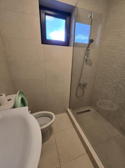 Apartament cu 2 camere semidecomandat, mobilat în Primo