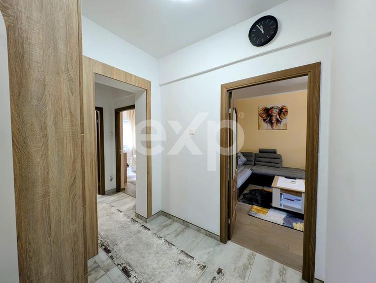 Apartament cu 2 camere semidecomandat, mobilat în Pajura