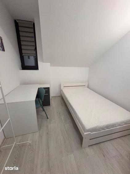 Apartament cu 3 camere în Independenței