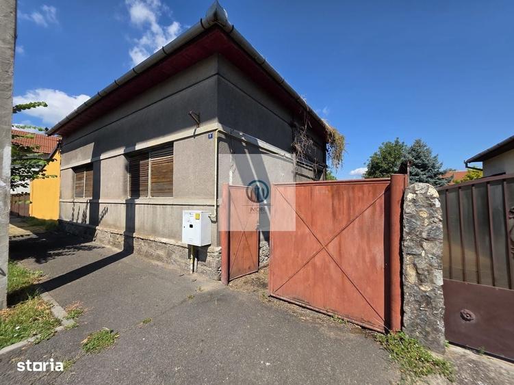 Casă cu 3 camere în Central