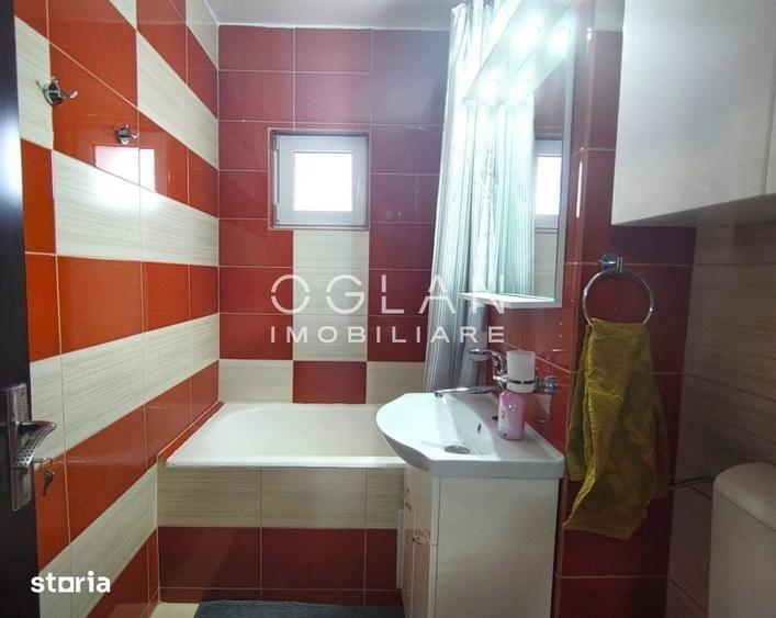 Apartament cu 4 camere decomandat în Vasile Aaron