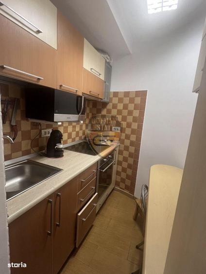 Apartament cu 3 camere, mobilat în Brotăcei