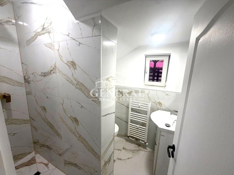 Apartament cu 4 camere decomandat în Central