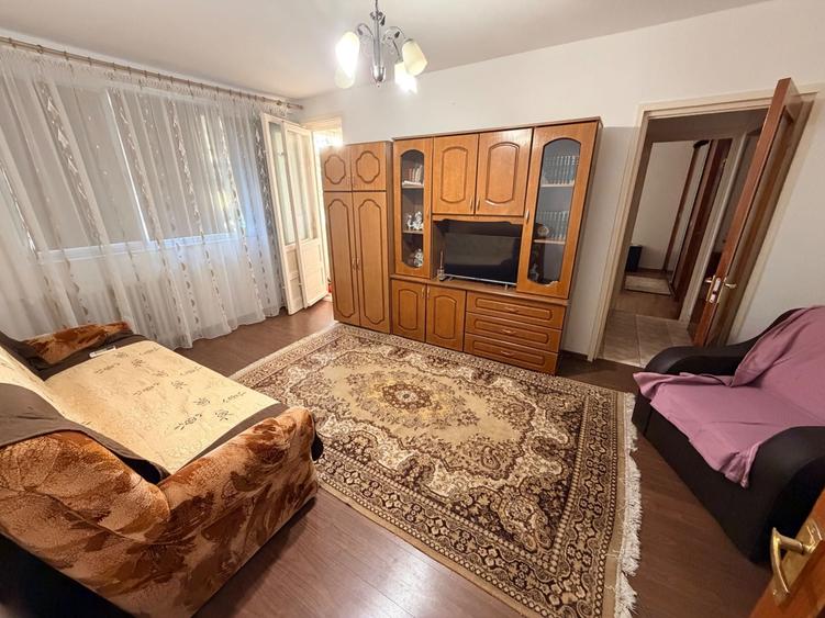 Apartament cu 2 camere decomandat în Giulești