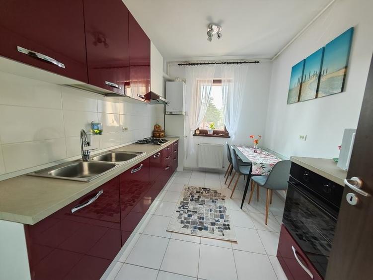 Apartament cu 2 camere decomandat în Astra