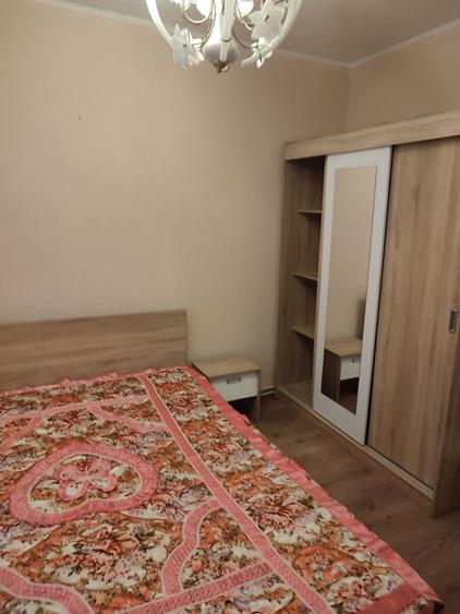 Casă cu 2 camere în Central