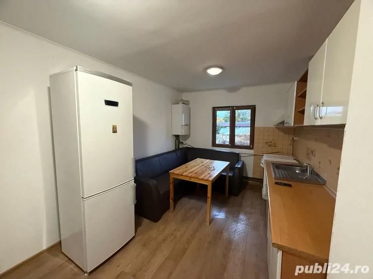 Apartament cu 3 camere decomandat în Dorobanți 1