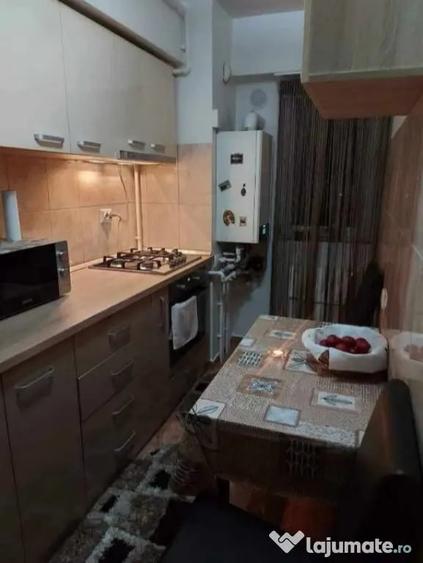 Apartament cu 2 camere decomandat în Găvana