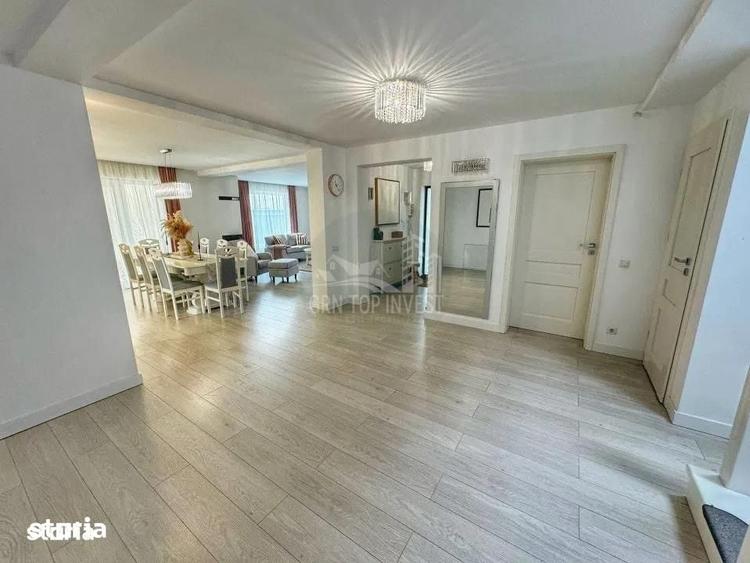 Casă cu 5 camere cu Teren 500 Mp în Veterani