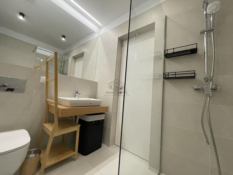 Apartament cu 2 camere semidecomandat, mobilat în Aviației