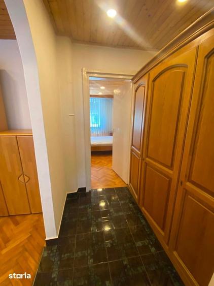 Apartament cu 2 camere semidecomandat în Micro 17