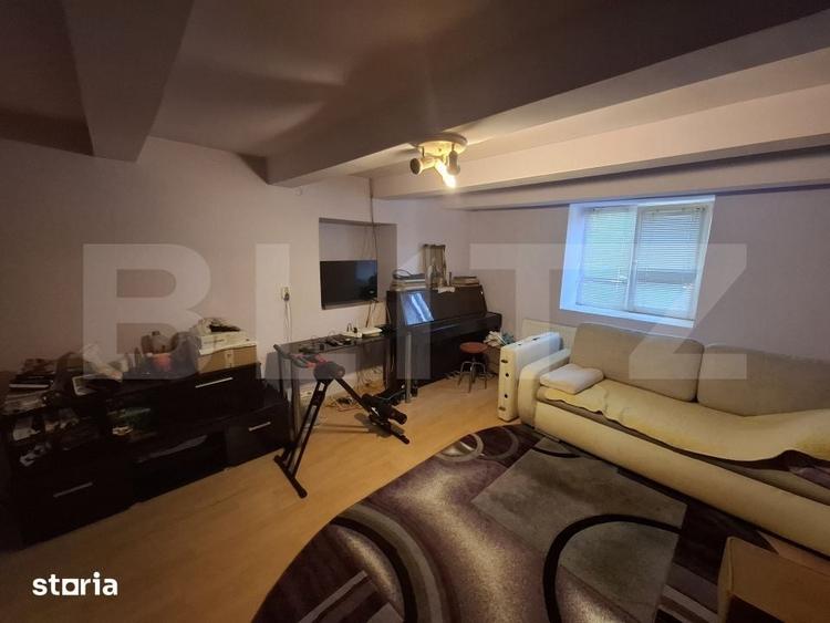 Casă cu 3 camere cu Teren 1561 Mp în Lazuri