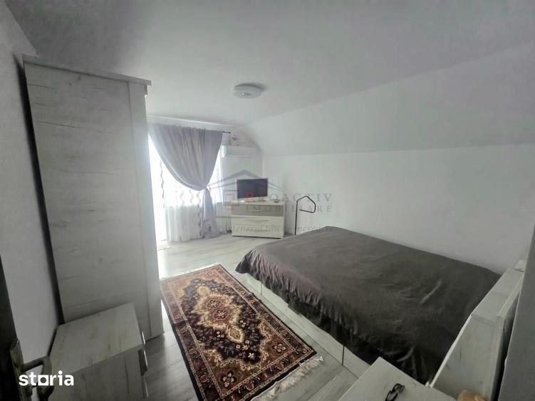 Casă cu 4 camere decomandat cu Teren 395 Mp în Moara