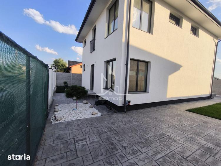 Casă cu 4 camere cu Teren 270 Mp în Berceni