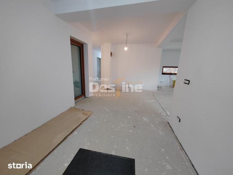 Casă cu 4 camere cu Teren 1000 Mp în Bucium