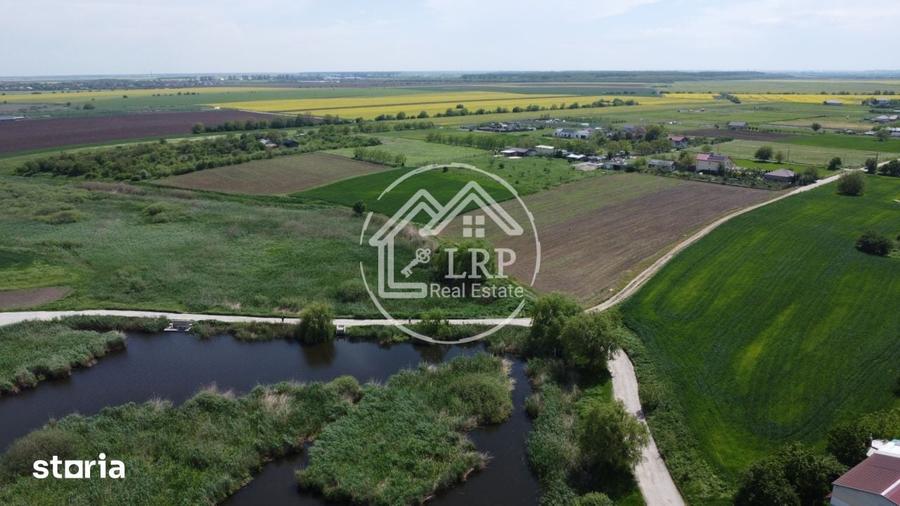 Teren de 10400 mp, în Dascălu