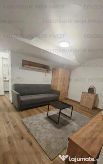 Apartament cu 2 camere semidecomandat în Centrul Istoric