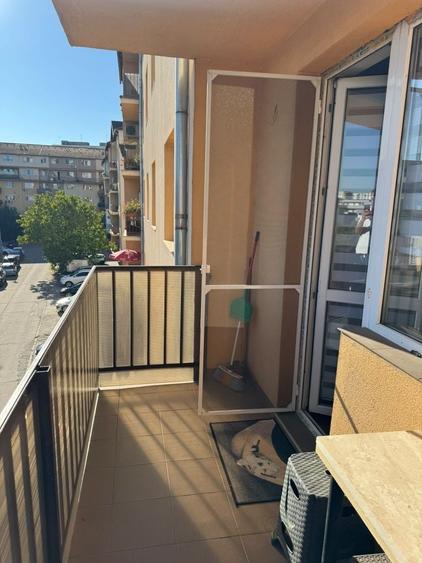 Apartament cu 3 camere în Sud