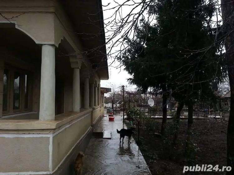 Casă cu 4 camere cu Teren 13000 Mp în Oncești