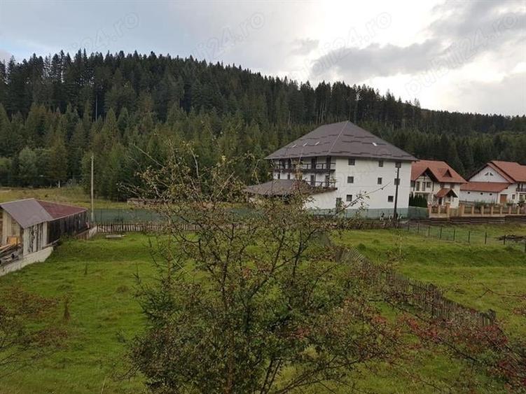 Teren Construcții intravilan de 1360 mp, în Voroneț