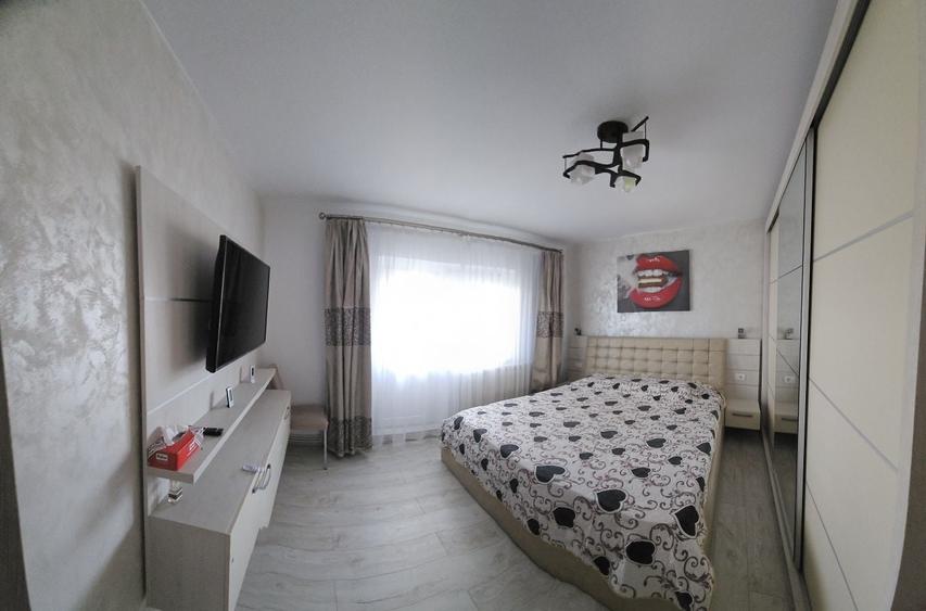 Apartament cu 3 camere decomandat în Găvana